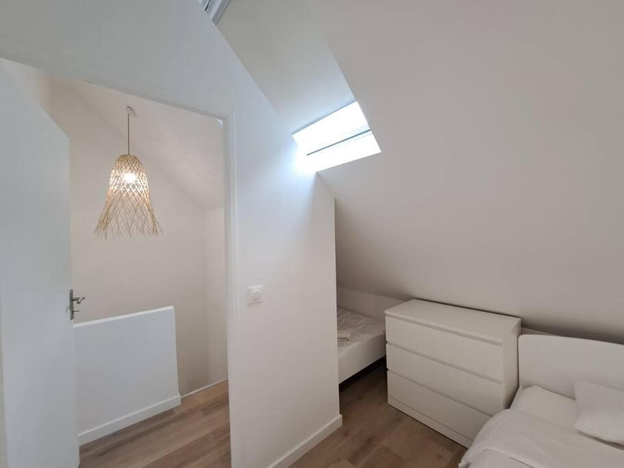 Mascate - Appartement Climatise En Hypercentre Reims Bagian luar foto