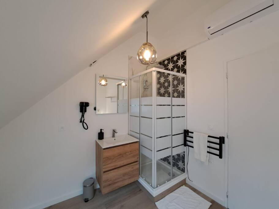 Mascate - Appartement Climatise En Hypercentre Reims Bagian luar foto